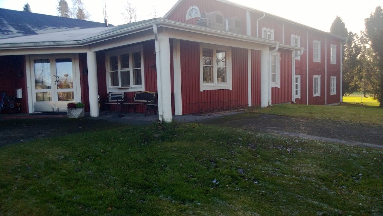 Juthbacka Hotell Uusikaarlepyy 외부 사진